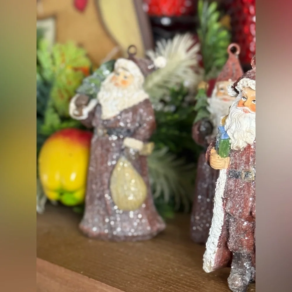Rare Vintage 1988 Festive Santa Clause Sparkle Christmas Ornament Figurine Set